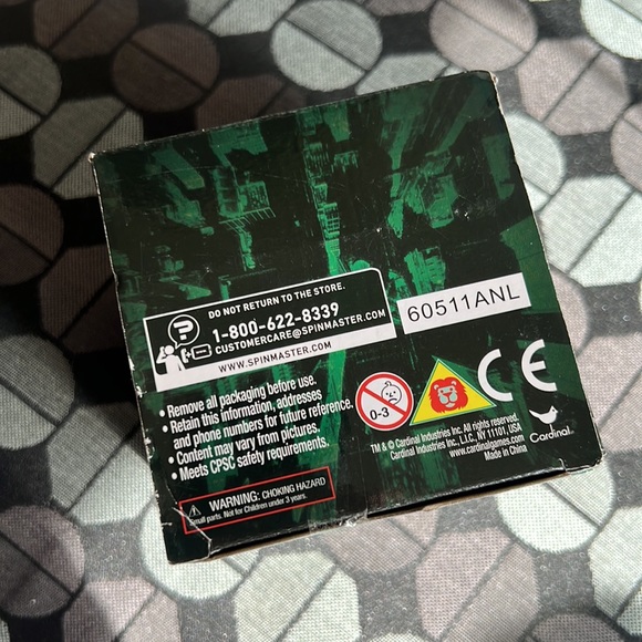 THE MATRIX 300 Piece Puzzle 11 inches x 14 inches - Picture 8 of 12